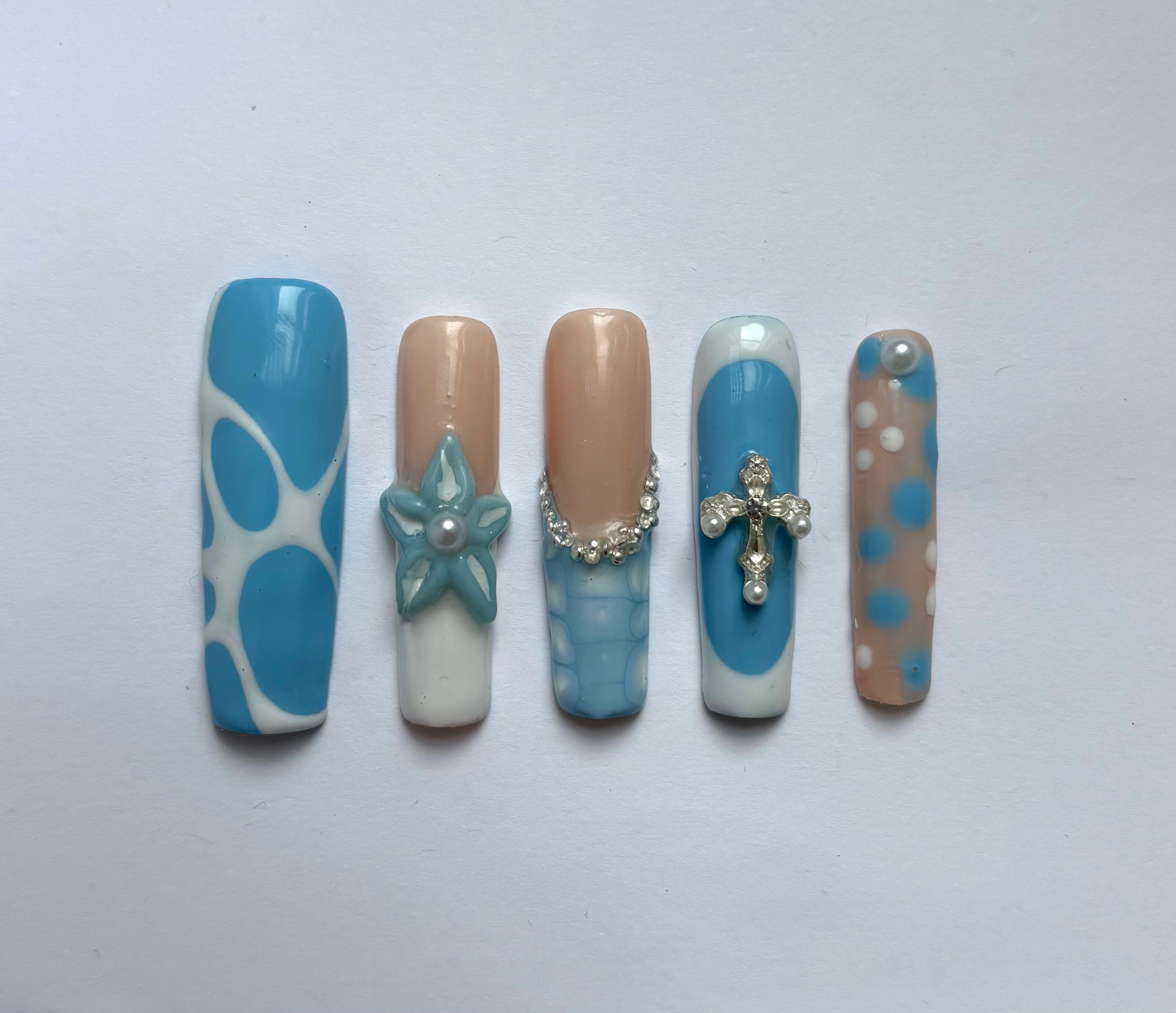 Emy set